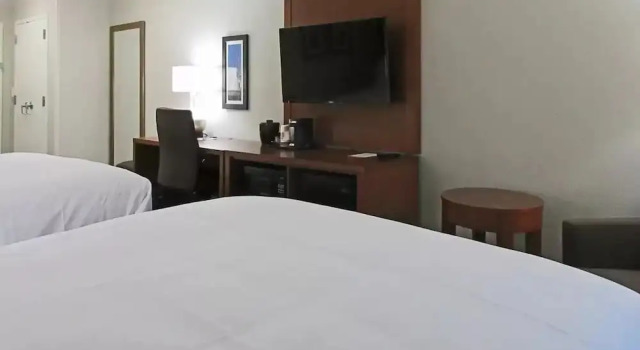 Четырёхместный номер Standard Comfort Inn & Suites Brunswick I-95