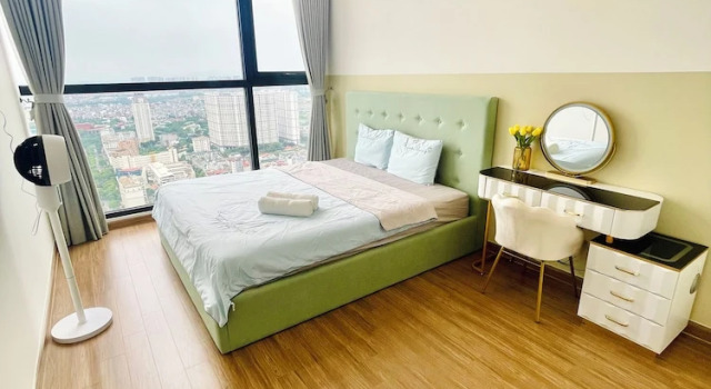 Семейные апартаменты с 3 комнатами с балконом QMP - Vinhomes Skylake