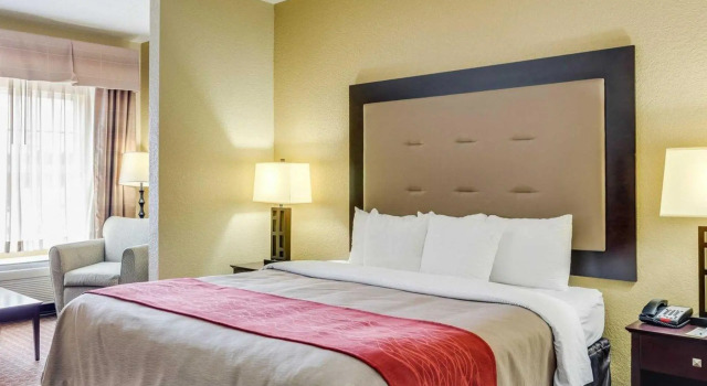 Люкс Quality Inn & Suites Slidell