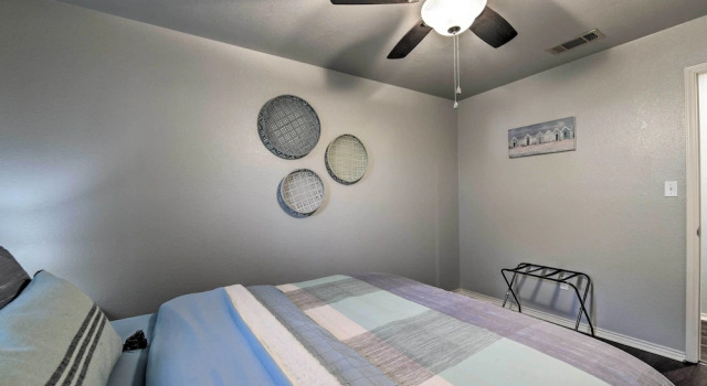 Lakefront Home < 3 Miles to Historic Granbury!, Prenota Casa vacanze Granbury 