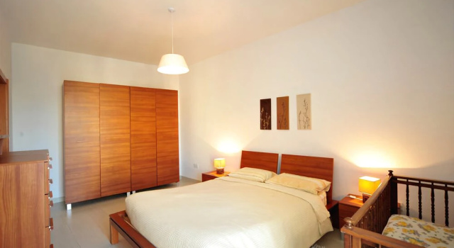 Eri Apartments E039, Rezervați Apartament Apartamente în Swieqi, Apartament