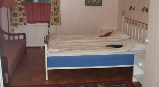 Magneberg Turisthotell, Rezerwuj Hotel Hotele w Svealand z basenem, Basen