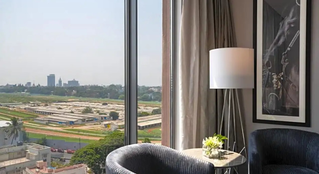 Двухместный номер Standard с балконом Renaissance Bengaluru Race Course Hotel