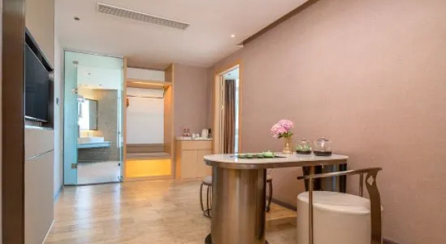 Люкс Business Vienna 3 Best Hotel Dongguan Liaobu Shida Road