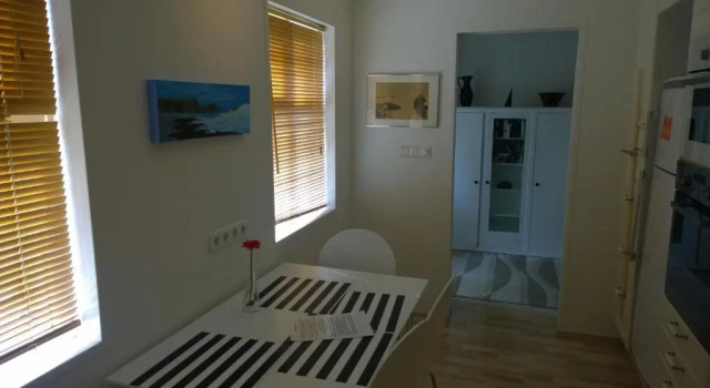 Коттедж Private House with Private Garden
