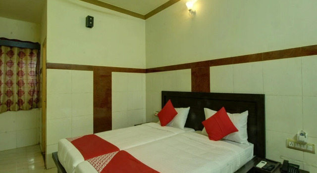 OYO 30673 K R K Residency, Rezervovat Hotel Hotely v Bangalore s parkováním, Parkování
