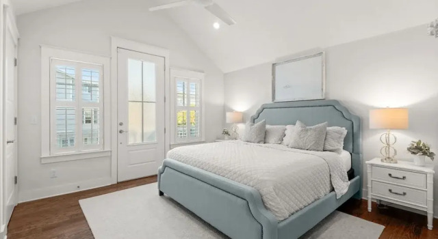 Luxurious "carefree Cottage" In Seacrest Beach Walk To The Beach, Steps To The Pool & Tram 3 Br 3 Bedroom Home by RedAwning, Boek Hotel Seacrest Florida