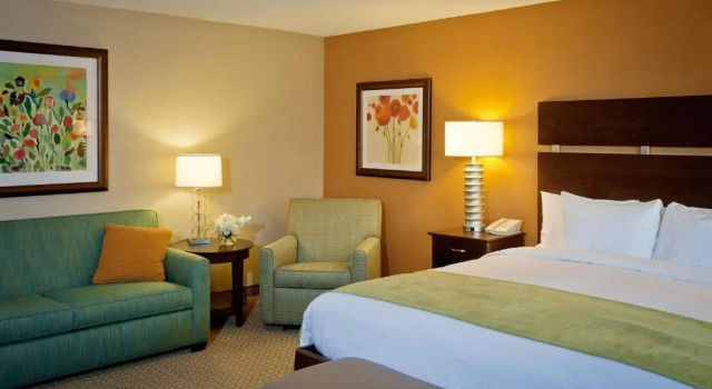 Двухместный номер DoubleTree by Hilton Santa Fe