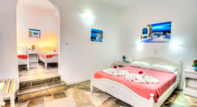 Четырёхместный номер Standard Eleni Rooms