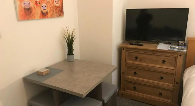 Студия Glenlochy Apartments