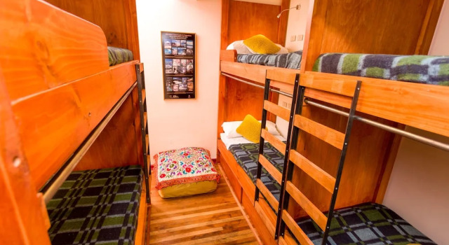 Bento Hostel, Забронировать Хостел Хостелы Сантьяго, рядом с Станция метро Los Heroes, Хостел