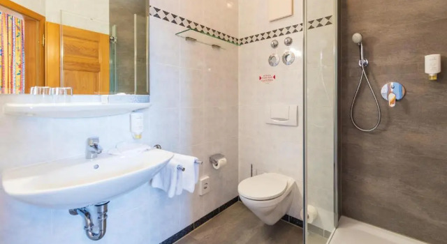 Двухместный номер Standard с видом на улицу Hotel Garni Getreuer Eckart
