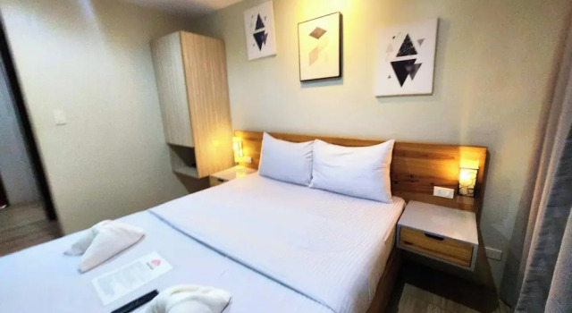 Номер Standard DLT Suites Cebu powered by Cocotel