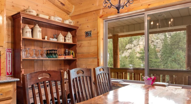 Номер Standard с видом на восход Pine Haven Resort