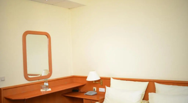 Номер Standard Hotel Zur Stadt Cassel