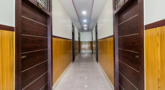 OYO 69868 Hotel Longtrai, Брондау Қонақ үй Агартала Tripura