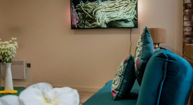 BV Lush Apartment At Conditioning House Bradford