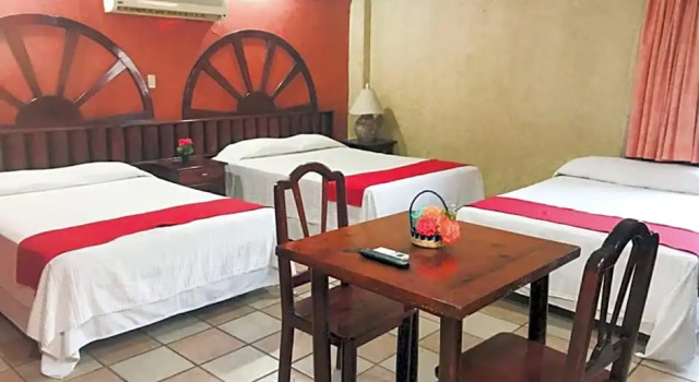 Номер Economy Hotel Esmeralda