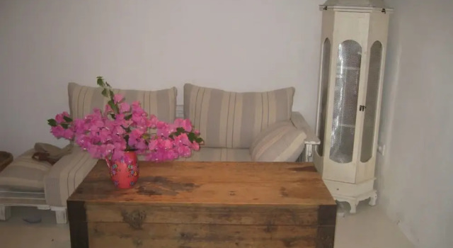 La Casa Rossa Lev.0 Kastellorizo, Varaa Hotelli Kastellorizo Kreikka