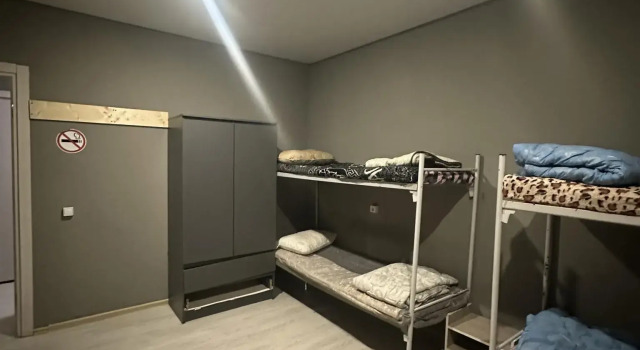 Кровать в общем номере АнДи