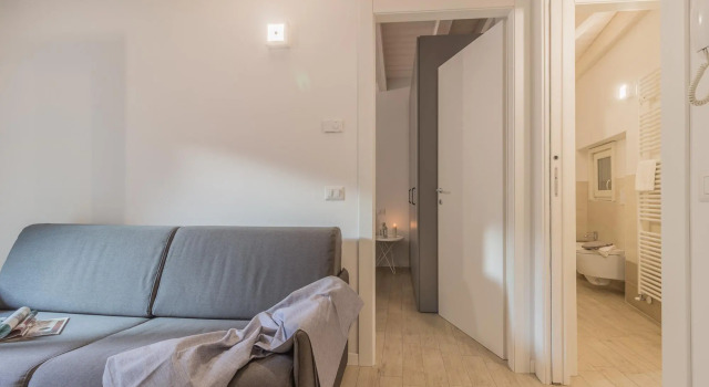 Little Nest Flat in Varenna, Забронировать Апартаменты/квартира Варенна Озеро Комо, рядом с Вилла Монастеро