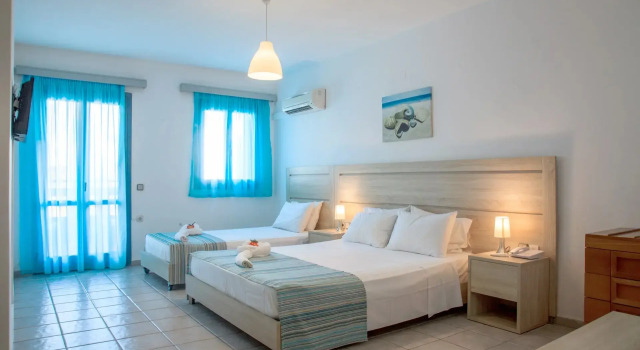Трёхместный номер Standard с видом на сад Marilisa Hotel