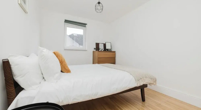 Welcoming 1BR flat near Park, Забронировать Апартаменты/квартира Эдинбург Midlothian, рядом с Железнодорожный вокзал Эдинбург-Уэверли