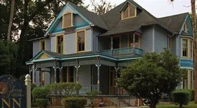 七姐妹旅馆(Seven Sisters Inn), จอง โรงแรม โอกาลา Ocala National Forest