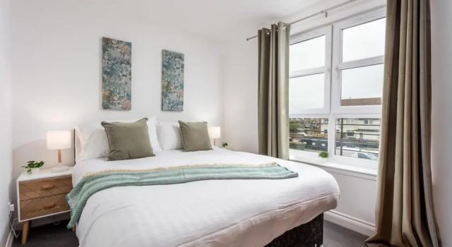 Elms Way No33 - Donnini Apartments