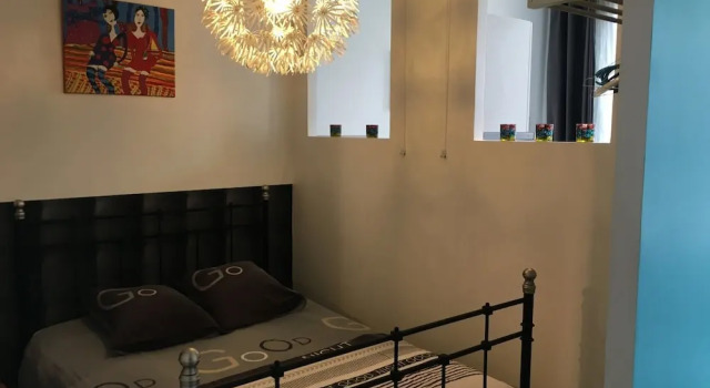 Appartement Place St Pierre T1 Design, Забронировать Бутик-отель Бутик-отели Тулузы, рядом с Церковь Нотр-Дам-де-ла-Дальбад, Бутик-отель