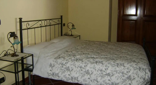 Agriturismo A Nostro Mizoun, Prenota Hotel Ostana Piemonte