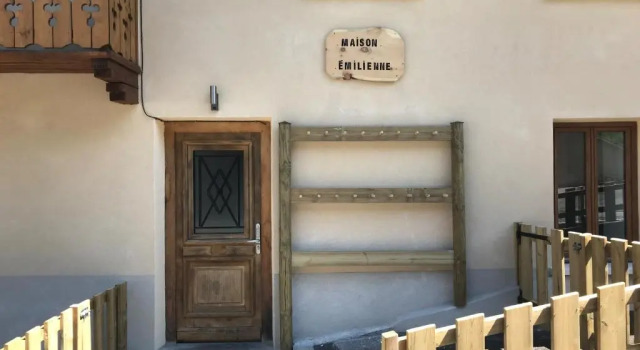 Апартаменты Charmant Appartement Centre Ville Valloire