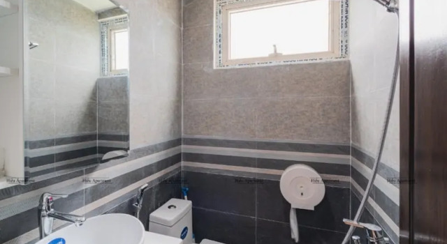 Апартаменты с 3 комнатами с балконом Tony Luxury Apartment - Venue Stay