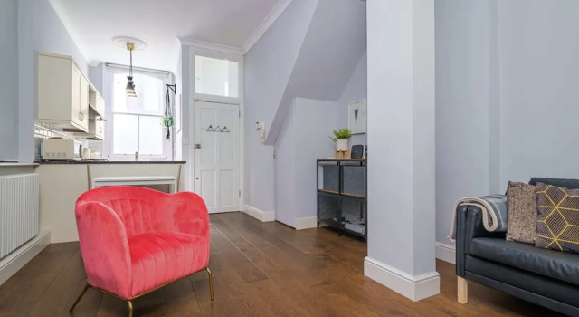 Modern En-Suite Flat - near Islington High Street