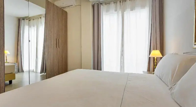 Четырёхместный семейный номер Standard с балконом Hotel Cavalluccio Marino