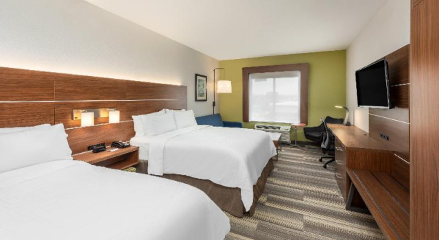 Люкс Standard Holiday Inn Express & Suites St. Louis - Chesterfield by IHG