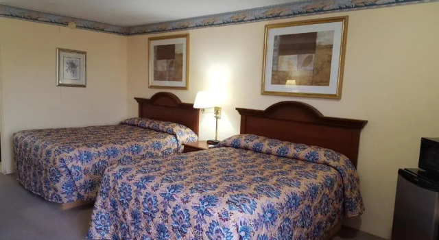 Четырёхместный номер Standard Innkeeper Motel Hamel