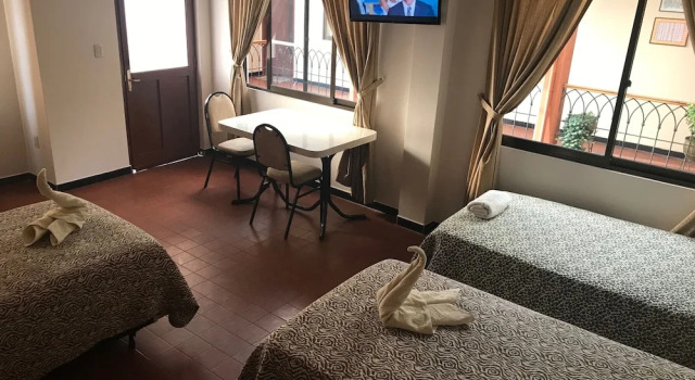 Четырёхместный номер Classic Cittadella Hostal