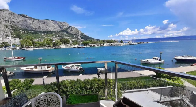 Apartment Iva, Book Lejlighed Hoteller i Split Region med parkering, Parkering