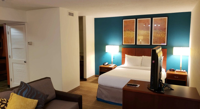 Tysons Corner Suites, A Baymont by Wyndham, Забронировать Отель Тайсонс 