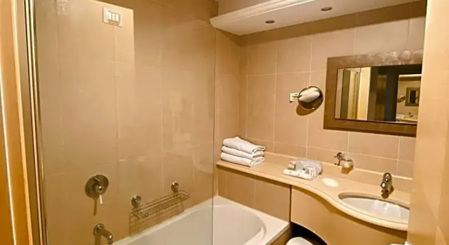 Трёхместный номер Comfort Just Hotel Lomazzo Fiera
