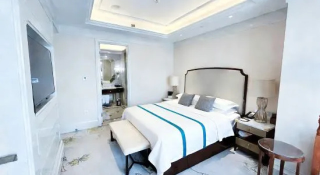 Трёхместный семейный люкс Xi'an Jue Vu Hotel