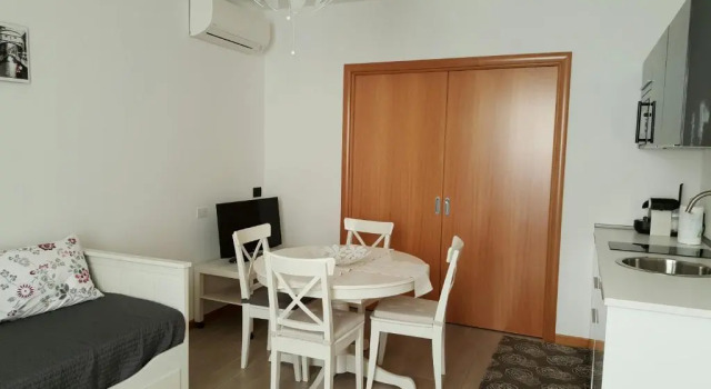 Апартаменты Manu Gold House