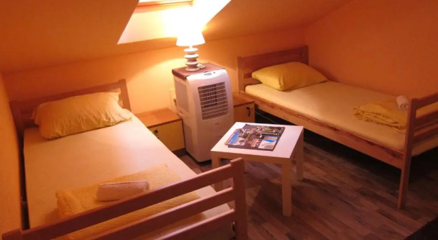 Кровать в общем номере Hostel Tasos House