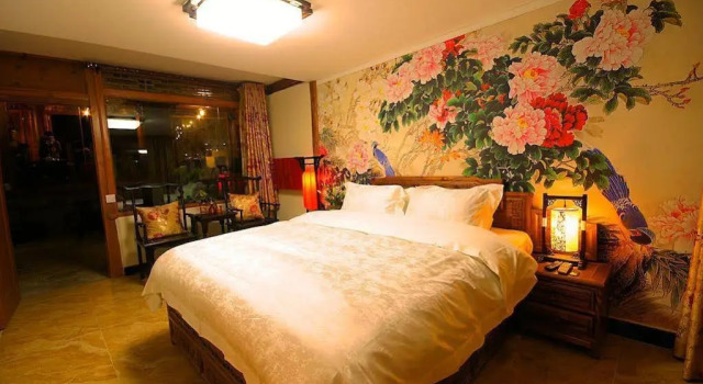 Ivys Family Inn, Забронировать Отель Лицзян Юньнань, рядом с Улица Сквер-стрит Древнего города Даянь