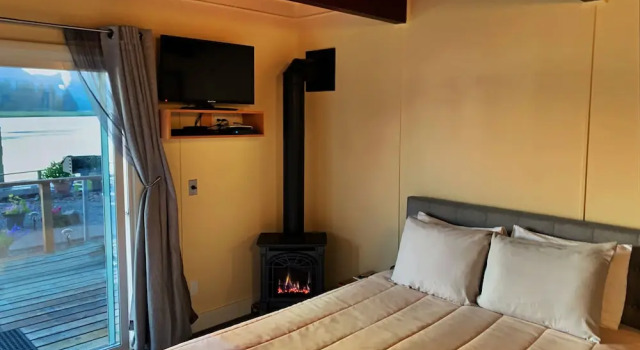 Номер Standard с красивым видом из окна Wheeler on the Bay Lodge and Marina