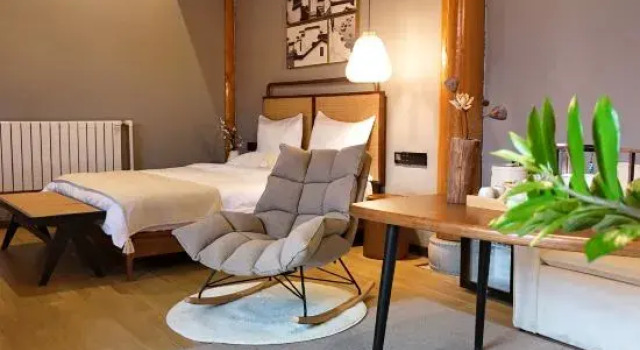 Runmin Xiaozhan Homestay, Book Hotel Hotels in Gansu with Parking, Parking