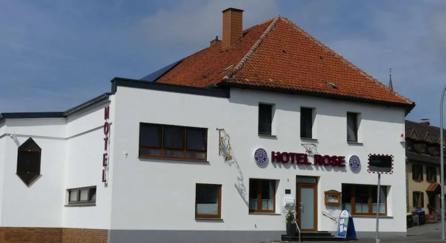 Hotel Rose, Забронировать Отель Отели Варбург 3 звезды, 3*