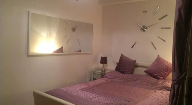 One Bed Apartment Near Heathrow, Varaa Huoneisto Asunnot kohteessa Merseyside, Huoneisto