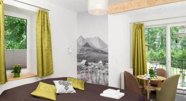 Dzika Owca, Book Hotel Zakopane Tatras